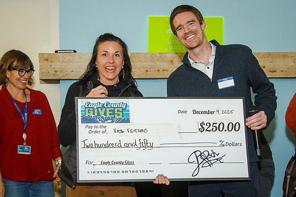 ECGives2025_brianmaloney_9828
