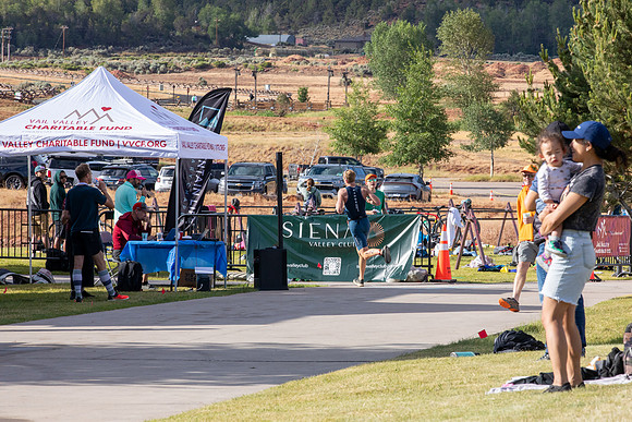 VVCF2026LGTri-maloney-8050
